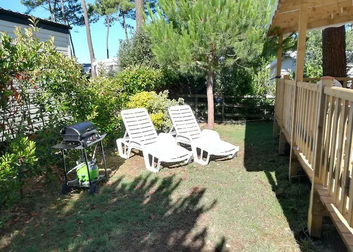 Mobile Home Vue Baie Dans Une Foret De Pins - La Palmyre